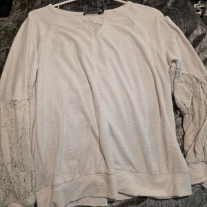 Doe & Rae Lace Sleeve Sweatshirt - Cream
